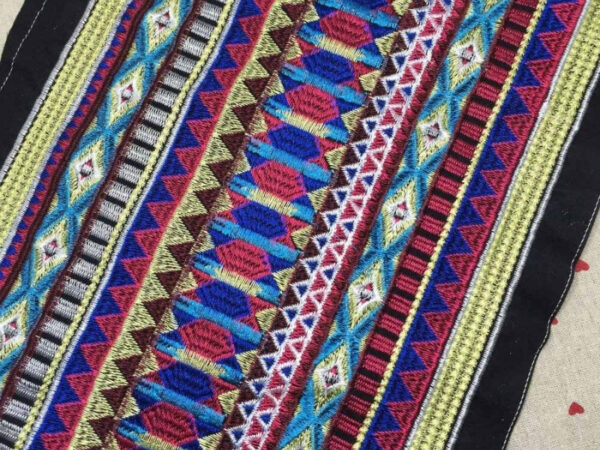 Vải thổ cẩm