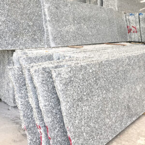 Đá Granite Dạng Khối Hoặc Tấm