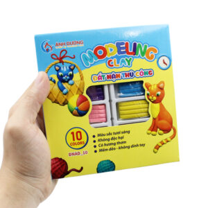 Bảng Vẽ, Đất Nặn (Drawing Boards, Modeling Clay)