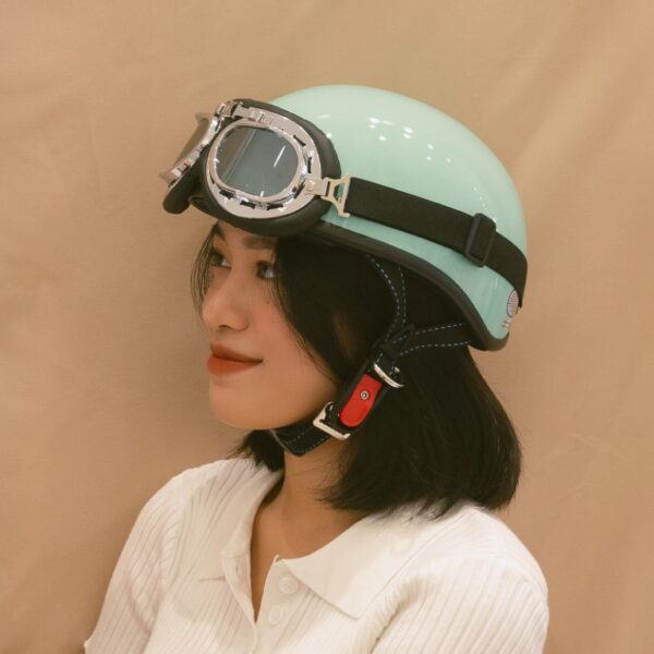 Mũ Bảo Hiểm (Helmets)
